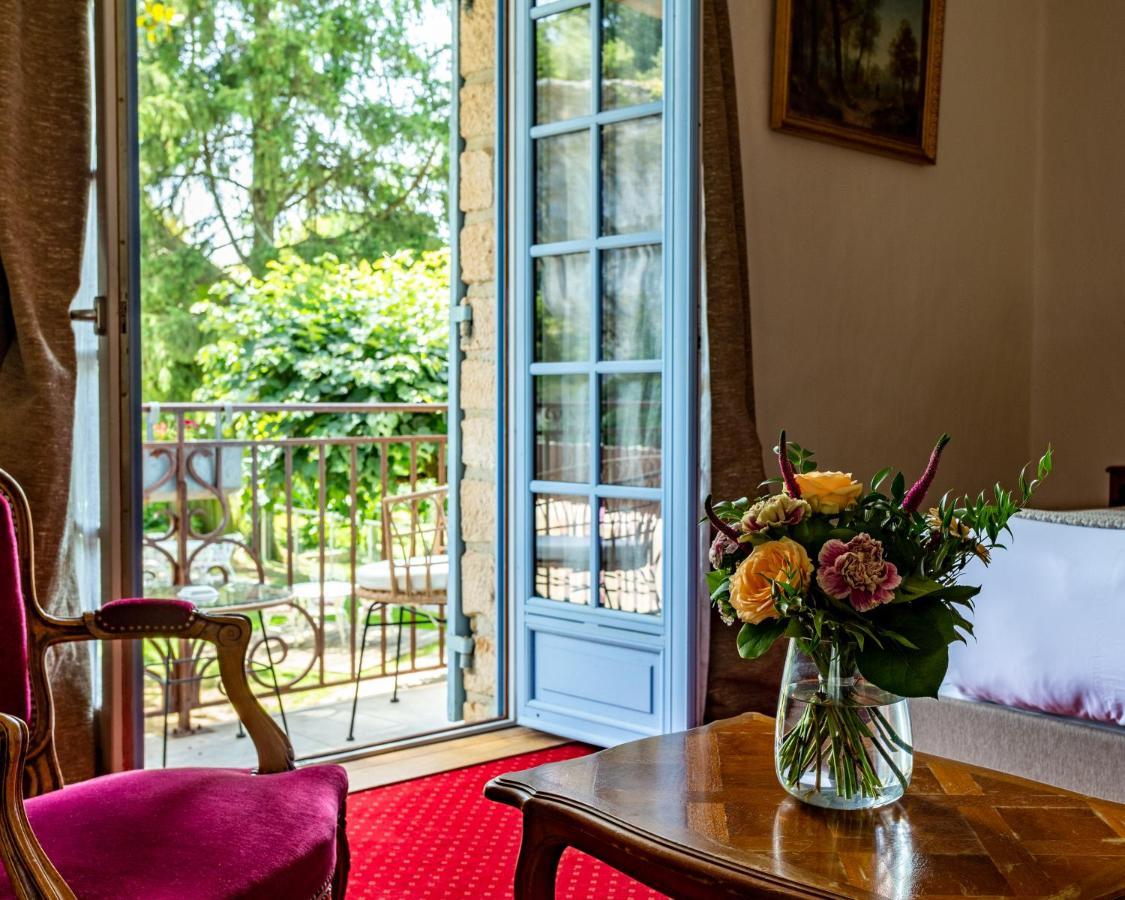 Hotel Restaurant Le Centenaire Les Eyzies Exterior photo